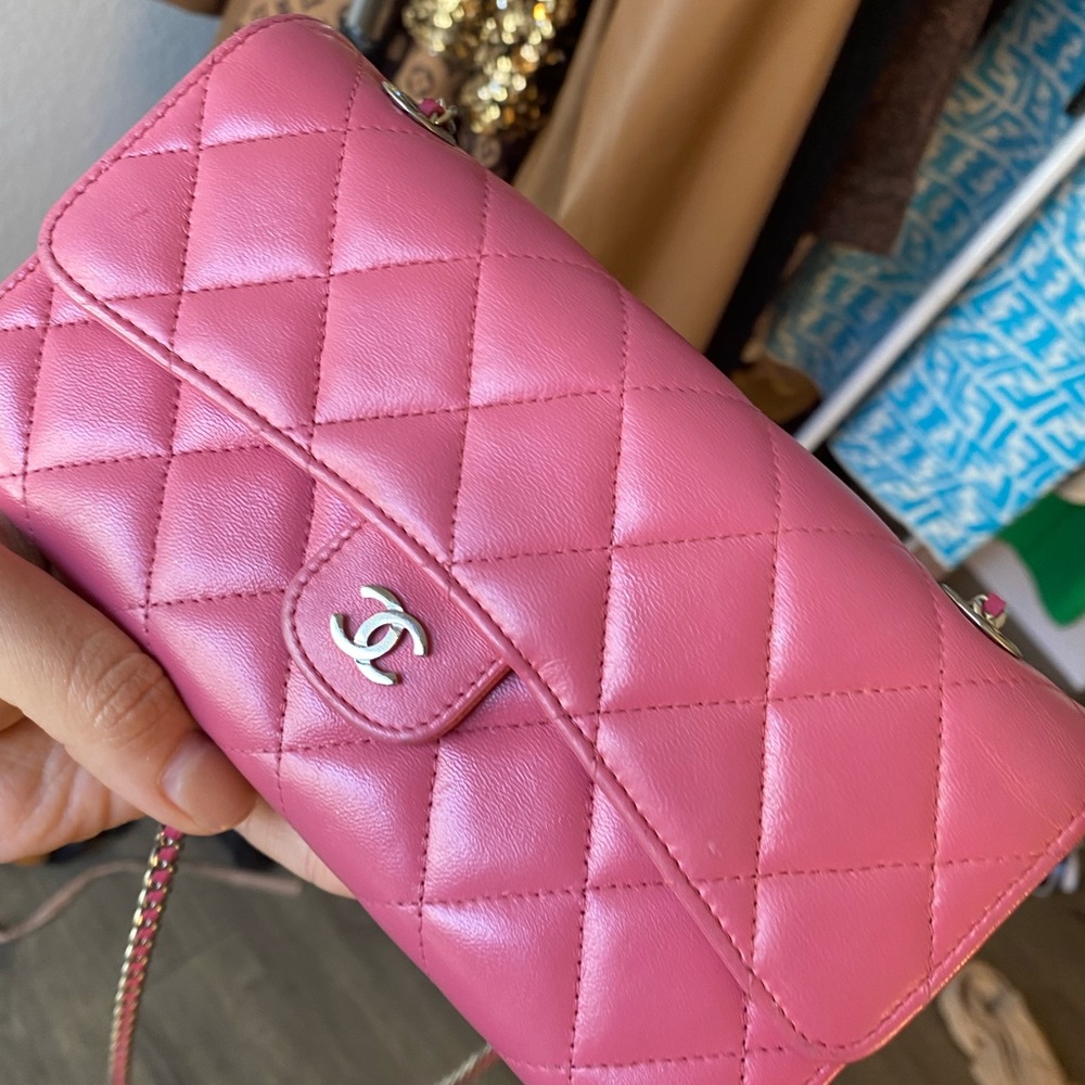 Pink Chanel WOC 💖